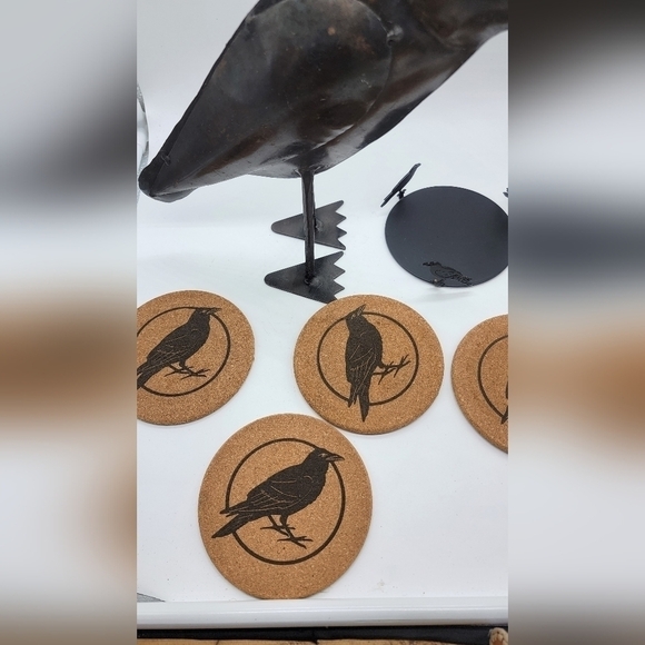 VINTAGE metal Raven and coaster set - Picture 2 of 7